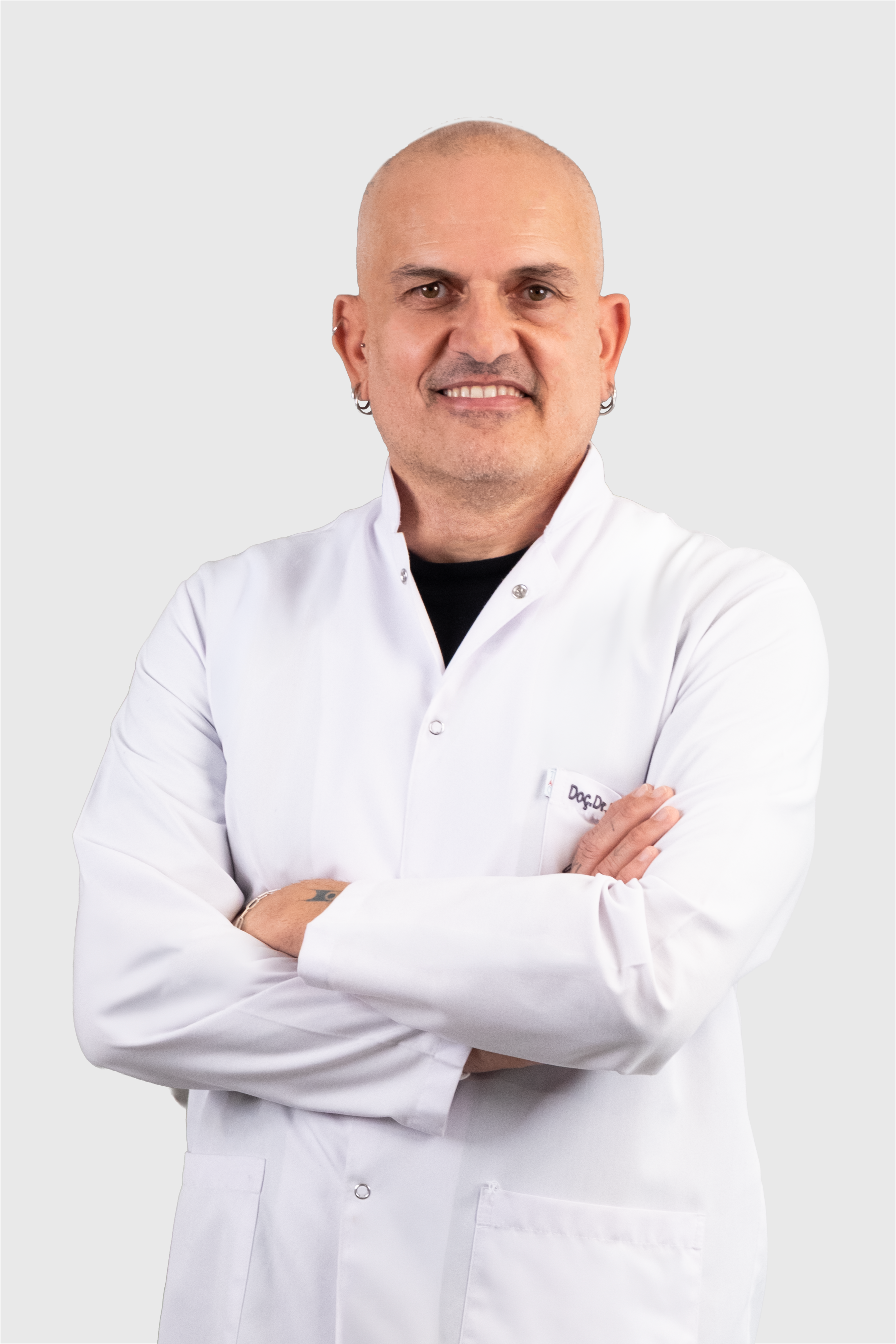 Doç. Dr. Tolga Akova